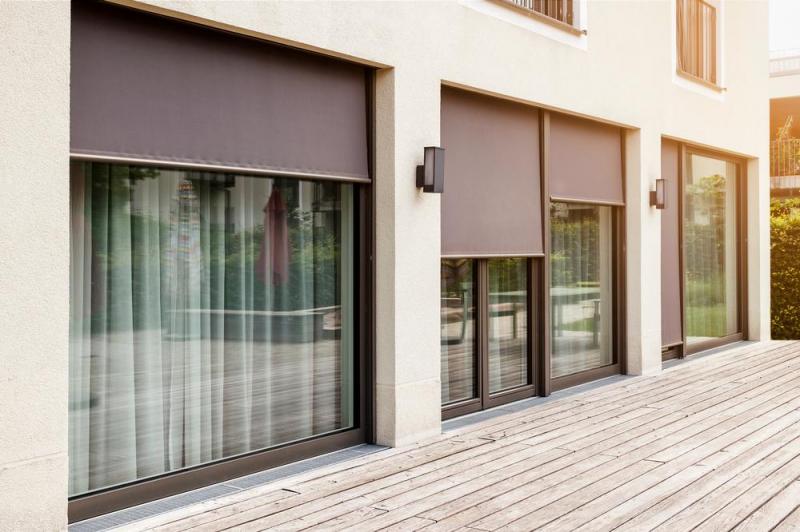 Voiles d'ombrage &agrave; B&eacute;theny, prot&eacute;gez efficacement votre terrasse